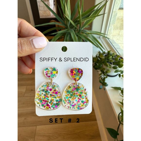 🍒 2/$20 - Confetti Acrylic Statement Earrings - Picture 5 of 8